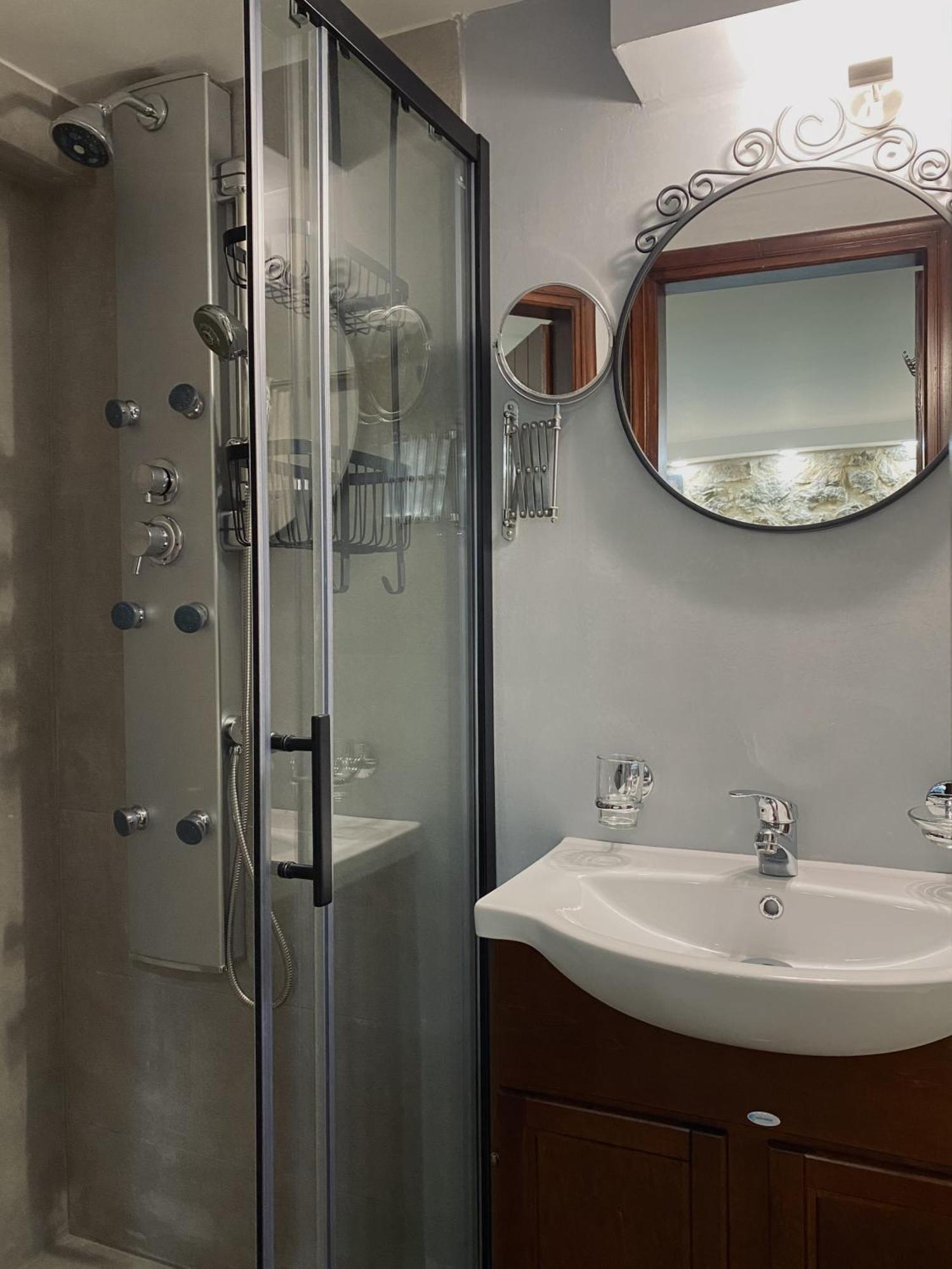 Alexandros Guesthouse Arachova Bagian luar foto