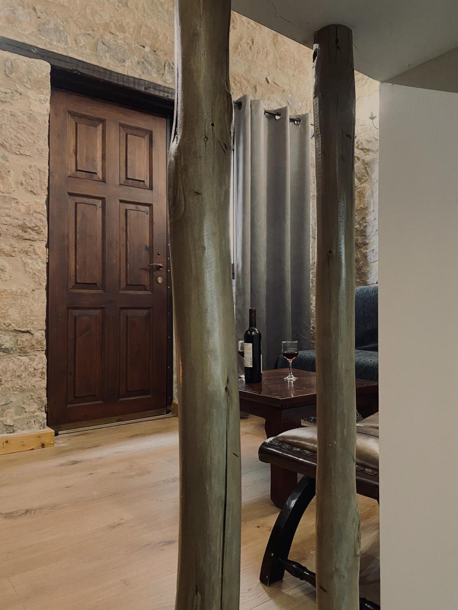 Alexandros Guesthouse Arachova Bagian luar foto